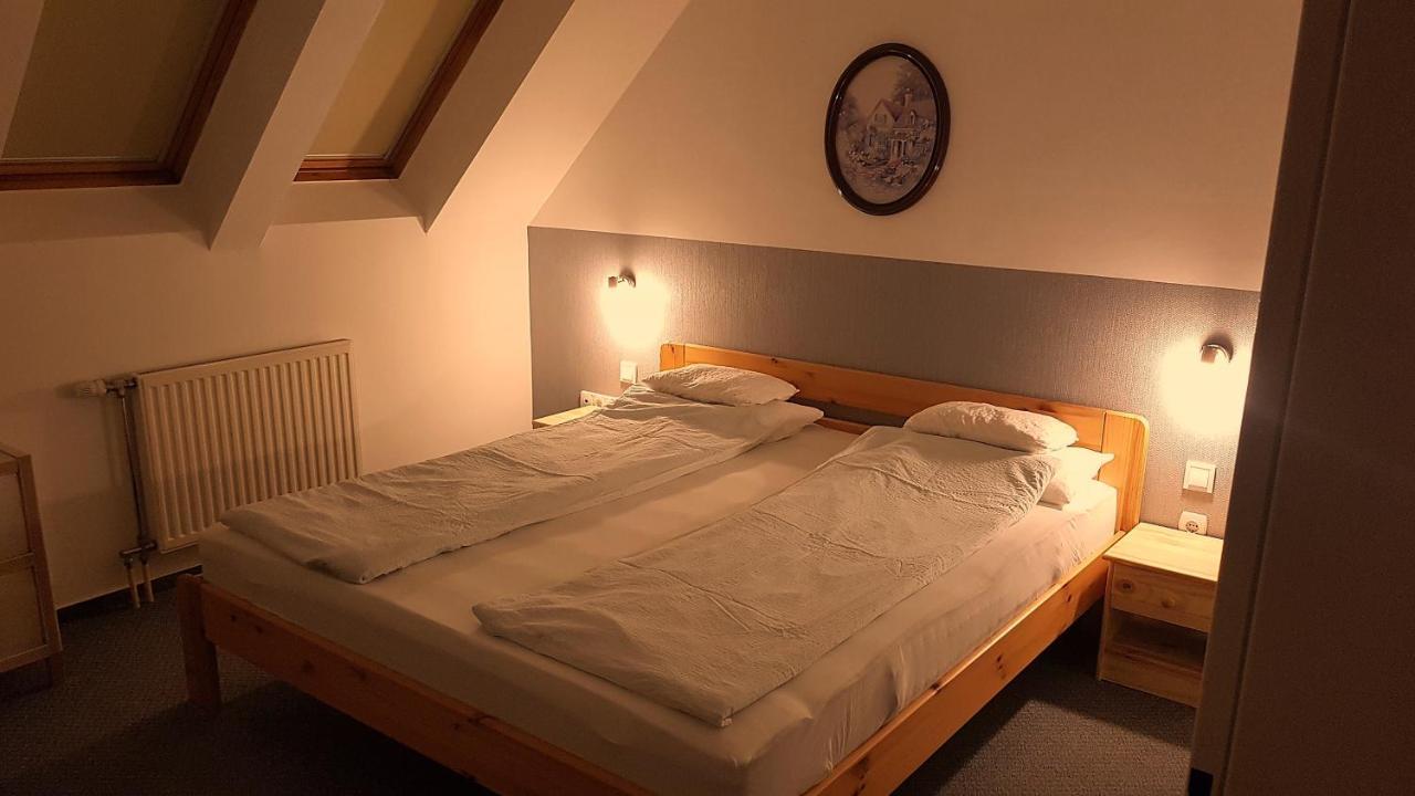 Aaa-Apartment 2 Balatonfured Bagian luar foto