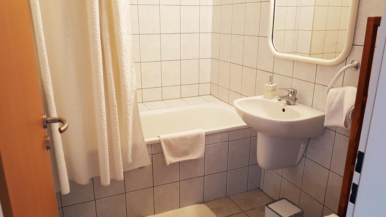 Aaa-Apartment 2 Balatonfured Bagian luar foto