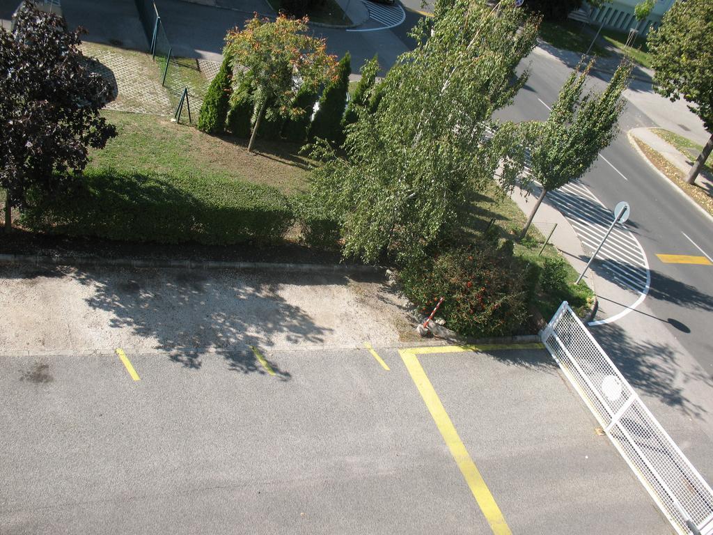 Aaa-Apartment 2 Balatonfured Bagian luar foto